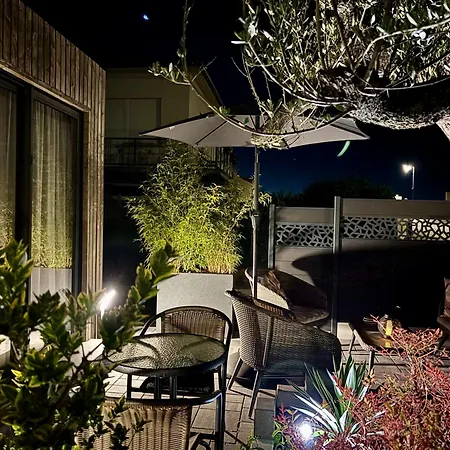 Independante Avec Terrasse Privee, Parking & Climatisation Apartamento Chailly-les-Ennery